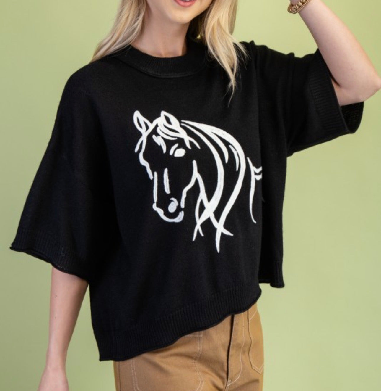 NaeNae top in Black